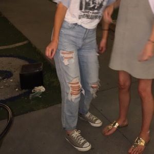 American eagle mom jeans